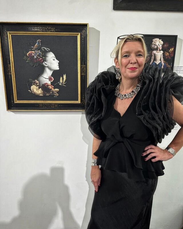 It’s been a busy few weeks putting the planning in place for the next edition of The Flux Review and new ventures with @fluxexhibition ❤️ 

Standing by the wonderful work of catarina_diaz_